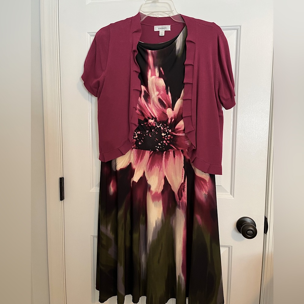 Talbots floral, Aline knee length dress in size 14.
